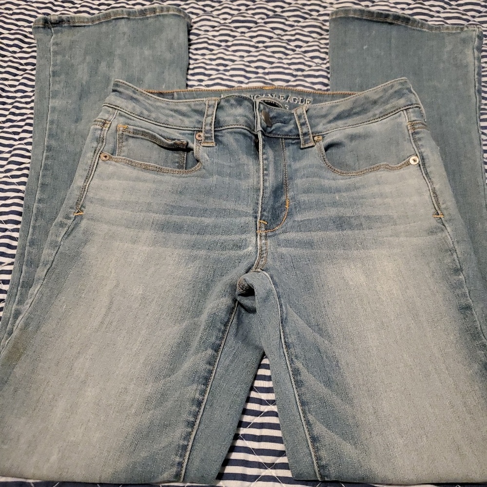American Eagle Skinny Kick Jeans